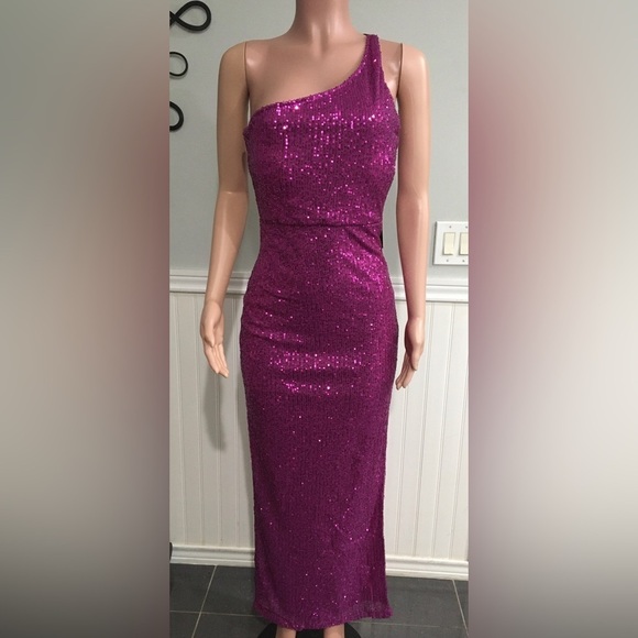 Express NWT Sequin Maxi Dress Neon Berry One Shoulder Side Slit size Small - Picture 4 of 11